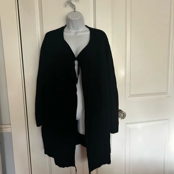 CAbi Black Open Front ATC Offhand Cardigan Sweater - Picture 6 of 8